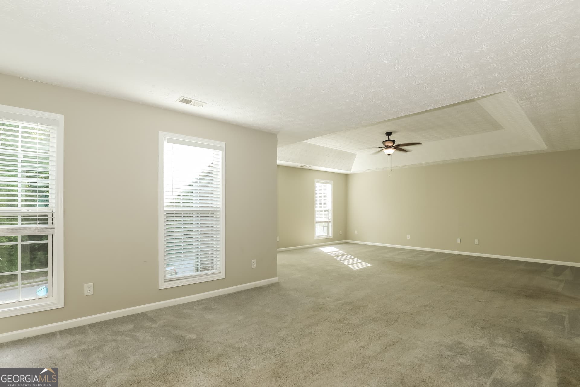 4 bedroom, 2.5 bathroom, 2,932 sq ft single family residence for sale at 7895 Waterwheel Way, Jonesboro, GA 30238 — photo 8