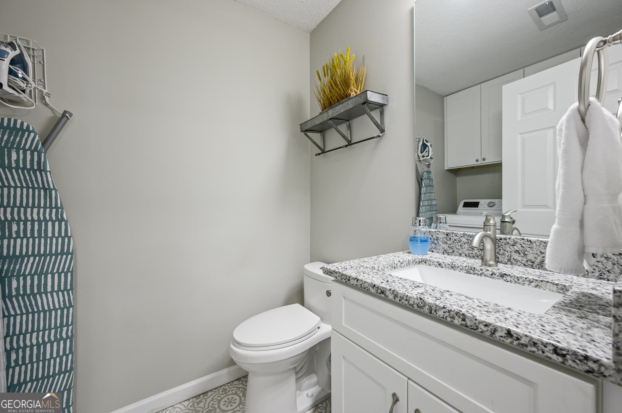 2 bedroom, 2.5 bathroom single family residence for rent at 10 Jill Lane, Cartersville, GA 30120 for $3,474 a month — photo 9