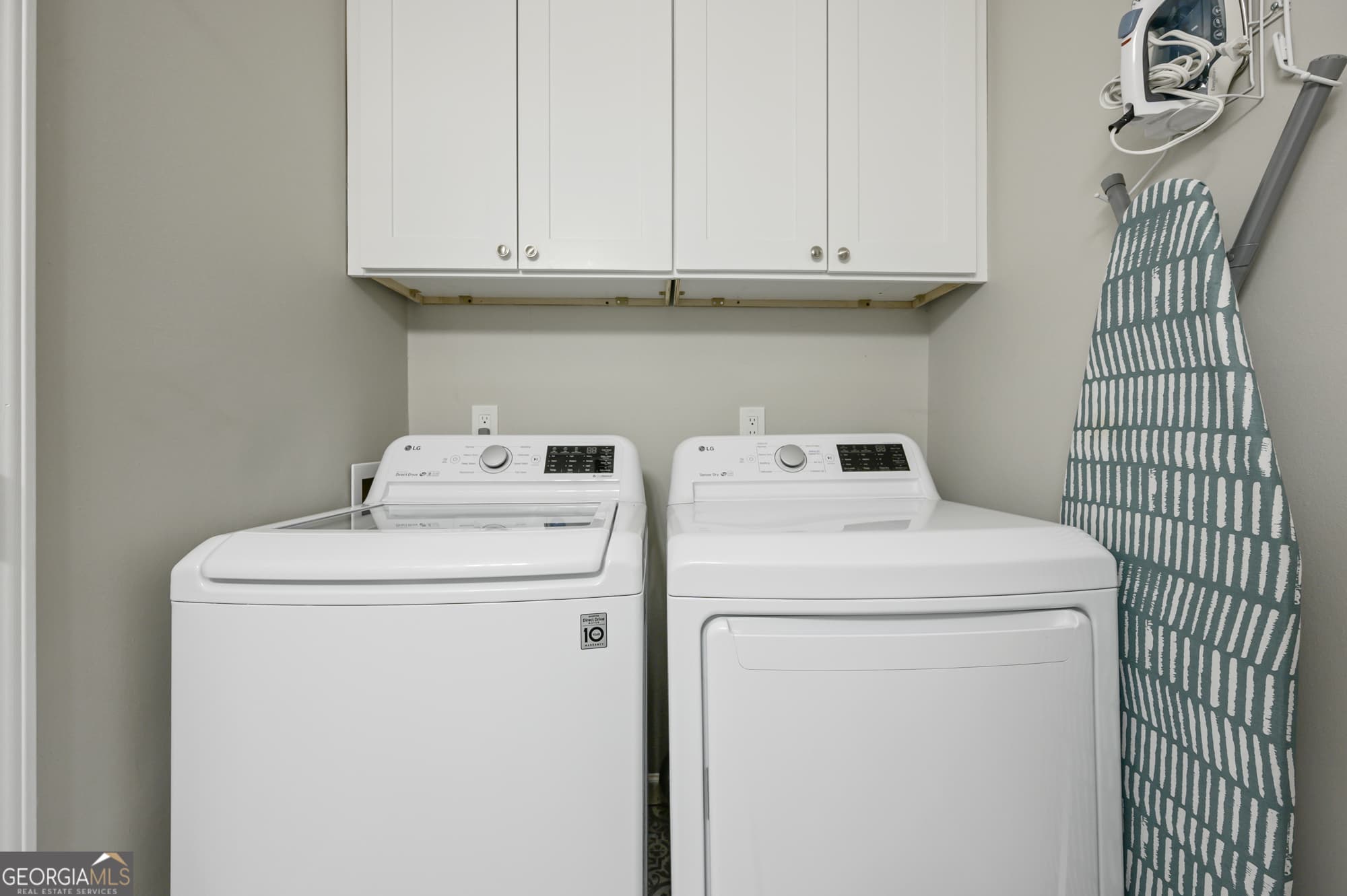 2 bedroom, 2.5 bathroom single family residence for rent at 10 Jill Lane, Cartersville, GA 30120 for $3,474 a month — photo 10