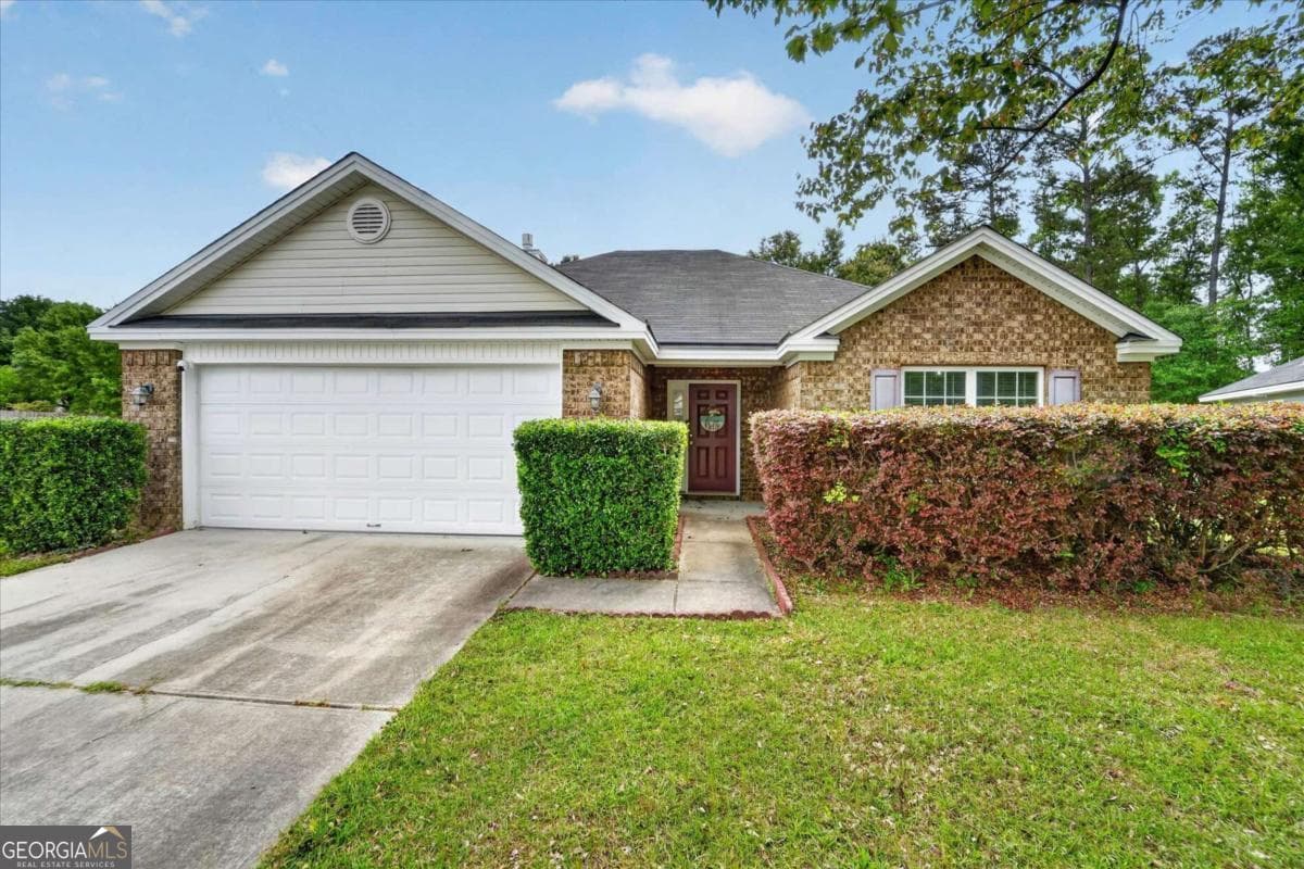 3 bedroom, 2 bathroom, 1,422 sq ft single family residence under contract at 120 Fontenot Drive, Savannah, GA 31405
