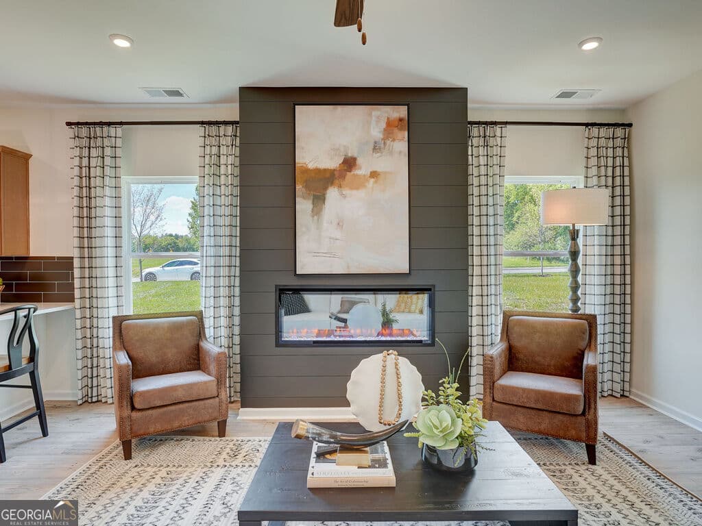 4 bedroom, 2.5 bathroom, 2,231 sq ft single family residence for rent at 192 Marion Drive, Cartersville, GA 30120 for $2,400 a month — photo 9