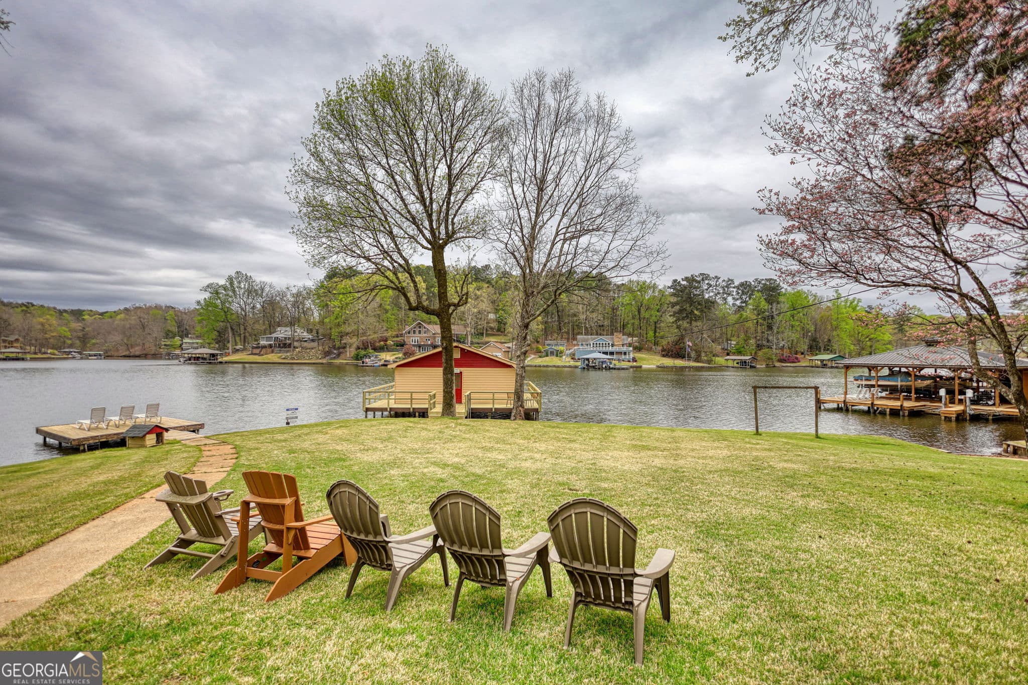 4 bedroom, 3 bathroom, 2,060 sq ft single family residence for sale at 1665 County Line Extension, Mansfield, GA 30055 — photo 8