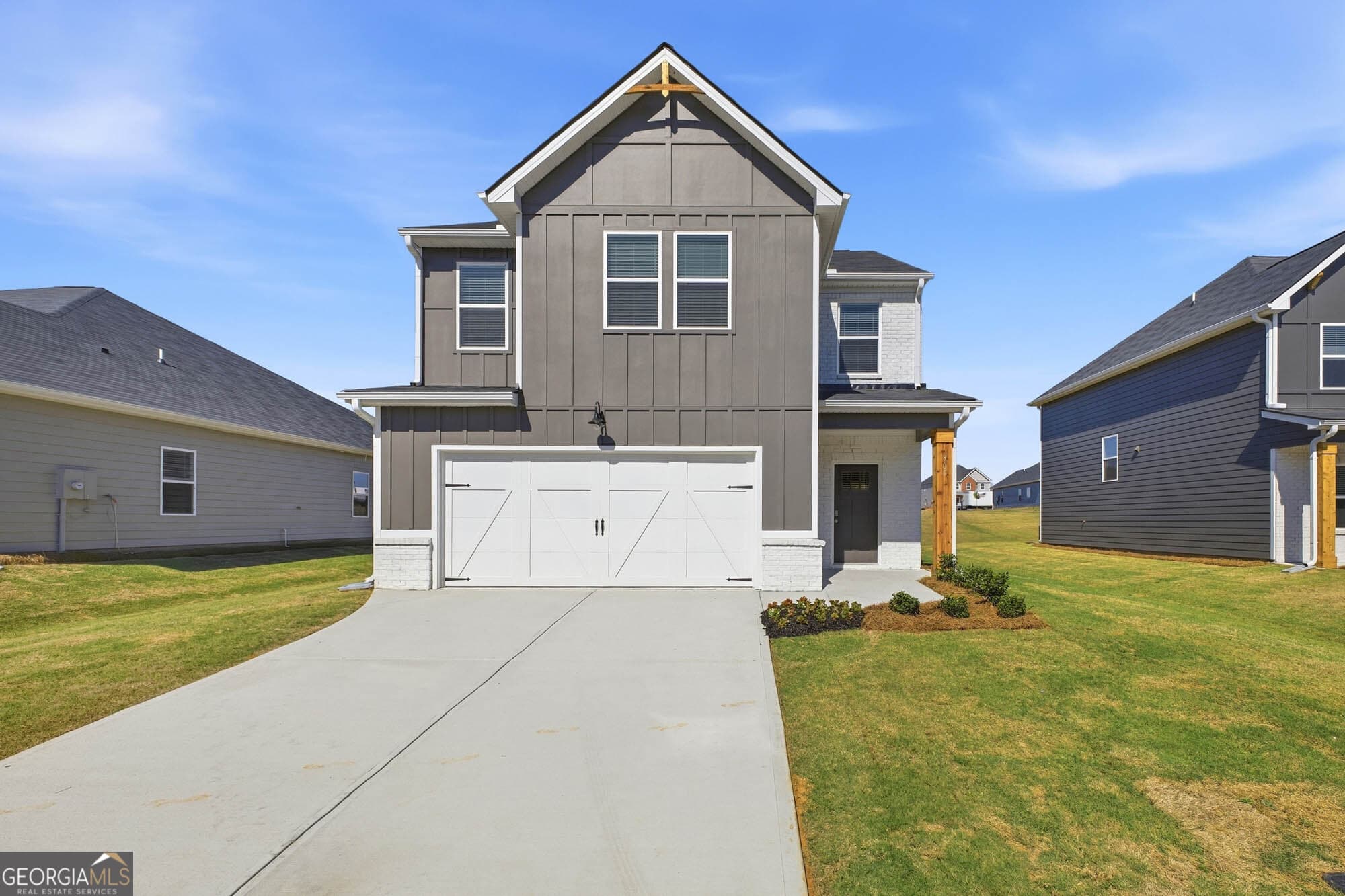 4 bedroom, 2.5 bathroom, 2,000 sq ft single family residence for sale at 305 Rusty Plow Lane 13, Perry, GA 31069 — photo 1 of 24
