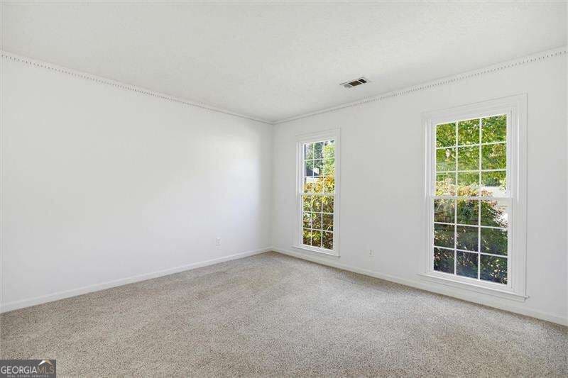 4 bedroom, 2.5 bathroom, 2,152 sq ft single family residence for sale at 5214 Michaels Way, Woodstock, GA 30188 — photo 8