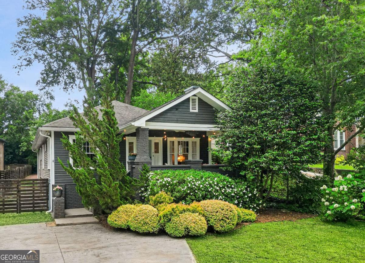 3 bedroom, 2.5 bathroom, 1,605 sq ft single family residence sold at 1102 Woodland Avenue, Atlanta, GA 30316