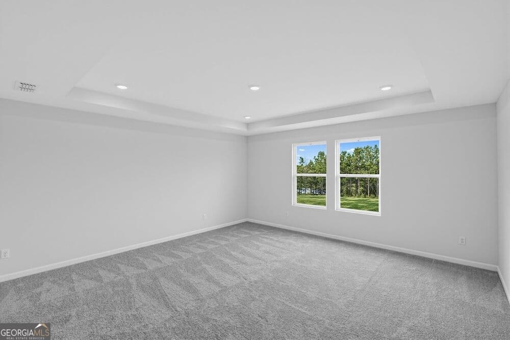 5 bedroom, 3 bathroom, 2,598 sq ft single family residence for sale at 212 Groveton Court, Euharlee, GA 30145 — photo 5
