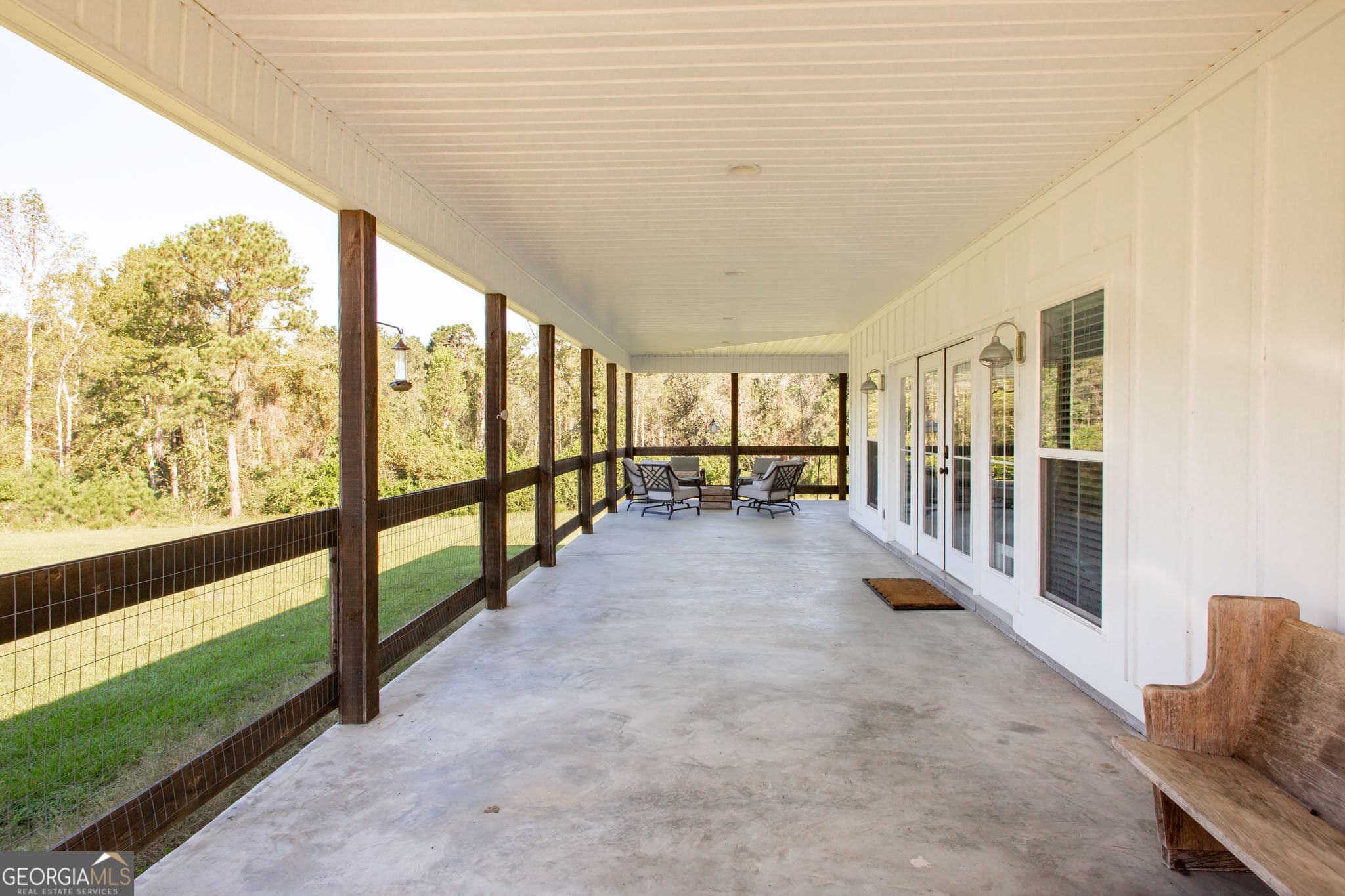 4 bedroom, 2.5 bathroom, 2,222 sq ft single family residence for sale at 2954 Mossy Oak Trail, Waycross, GA 31503 — photo 3