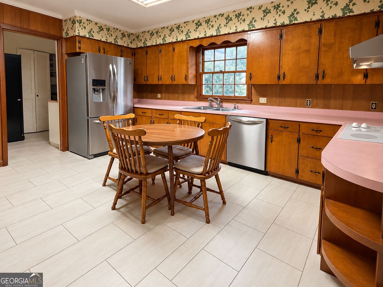 3 bedroom, 2.5 bathroom, 2,518 sq ft single family residence under contract at 1405 Parkway Drive, Vidalia, GA 30474 — photo 4