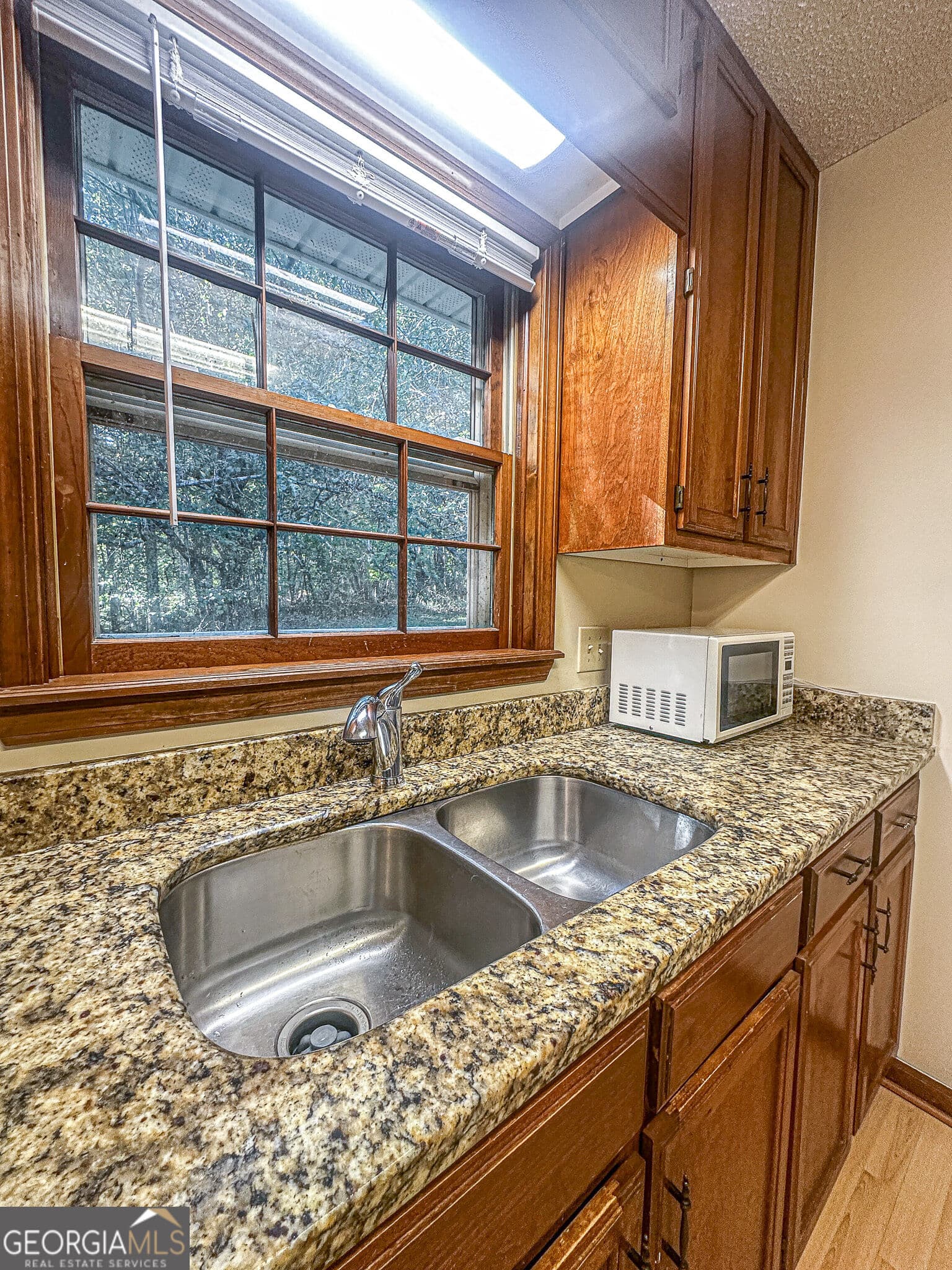 3 bedroom, 2 bathroom, 1,350 sq ft single family residence for rent at 310 Georgia Avenue, Dahlonega, GA 30533 for $2,200 a month — photo 4