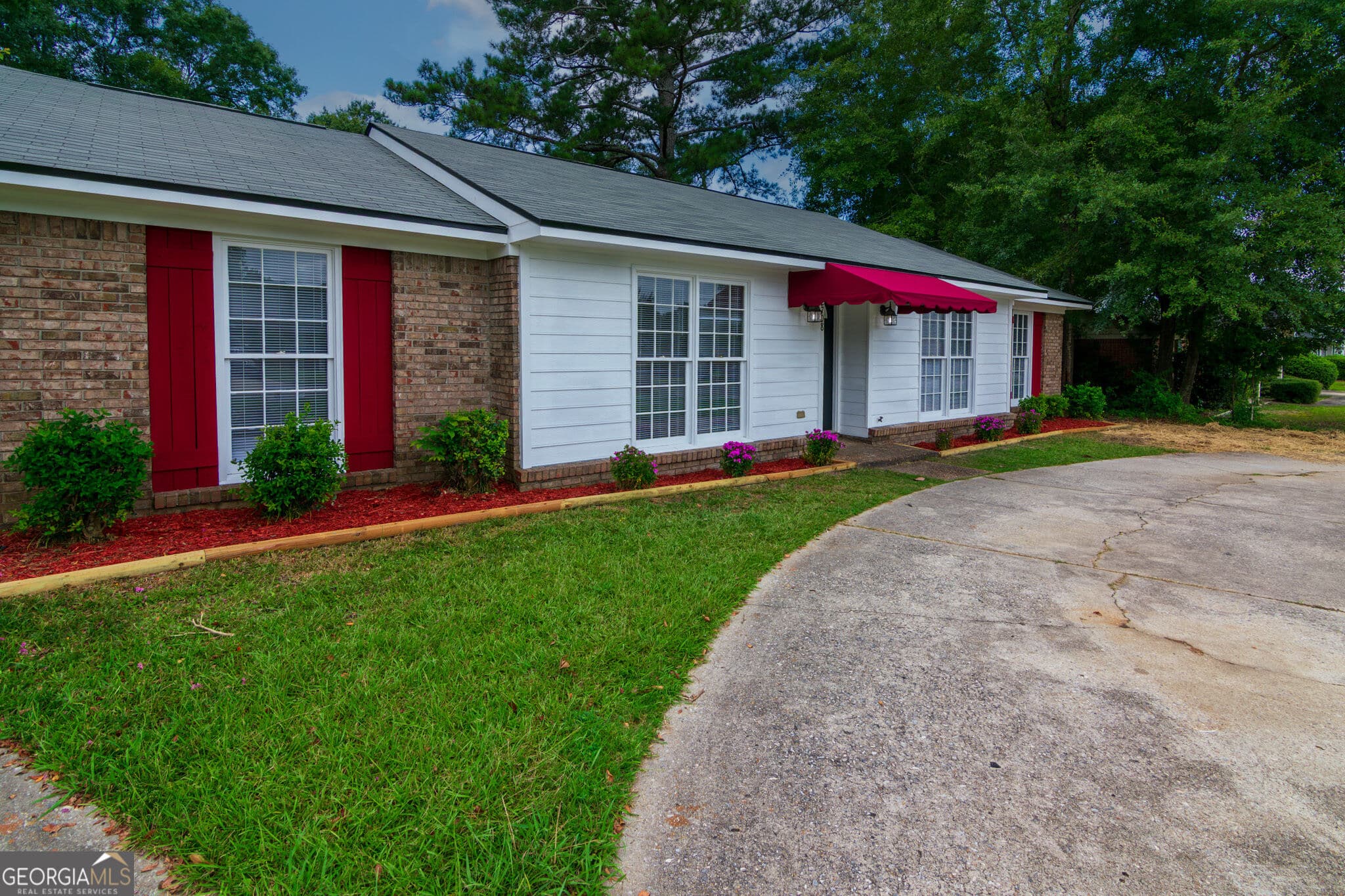 3 bedroom, 2 bathroom single family residence under contract at 2708 Skylake Drive, Columbus, GA 31907 — photo 5