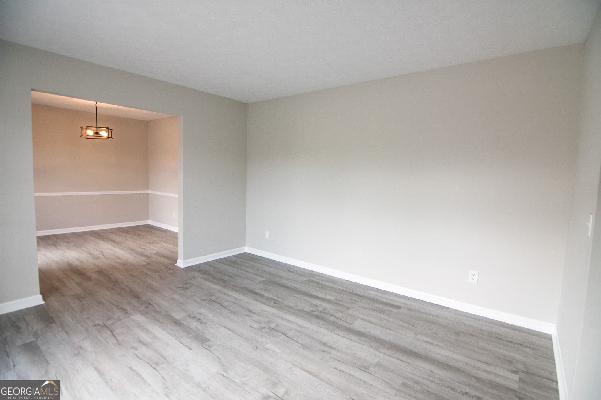 3 bedroom, 2 bathroom single family residence under contract at 2708 Skylake Drive, Columbus, GA 31907 — photo 9