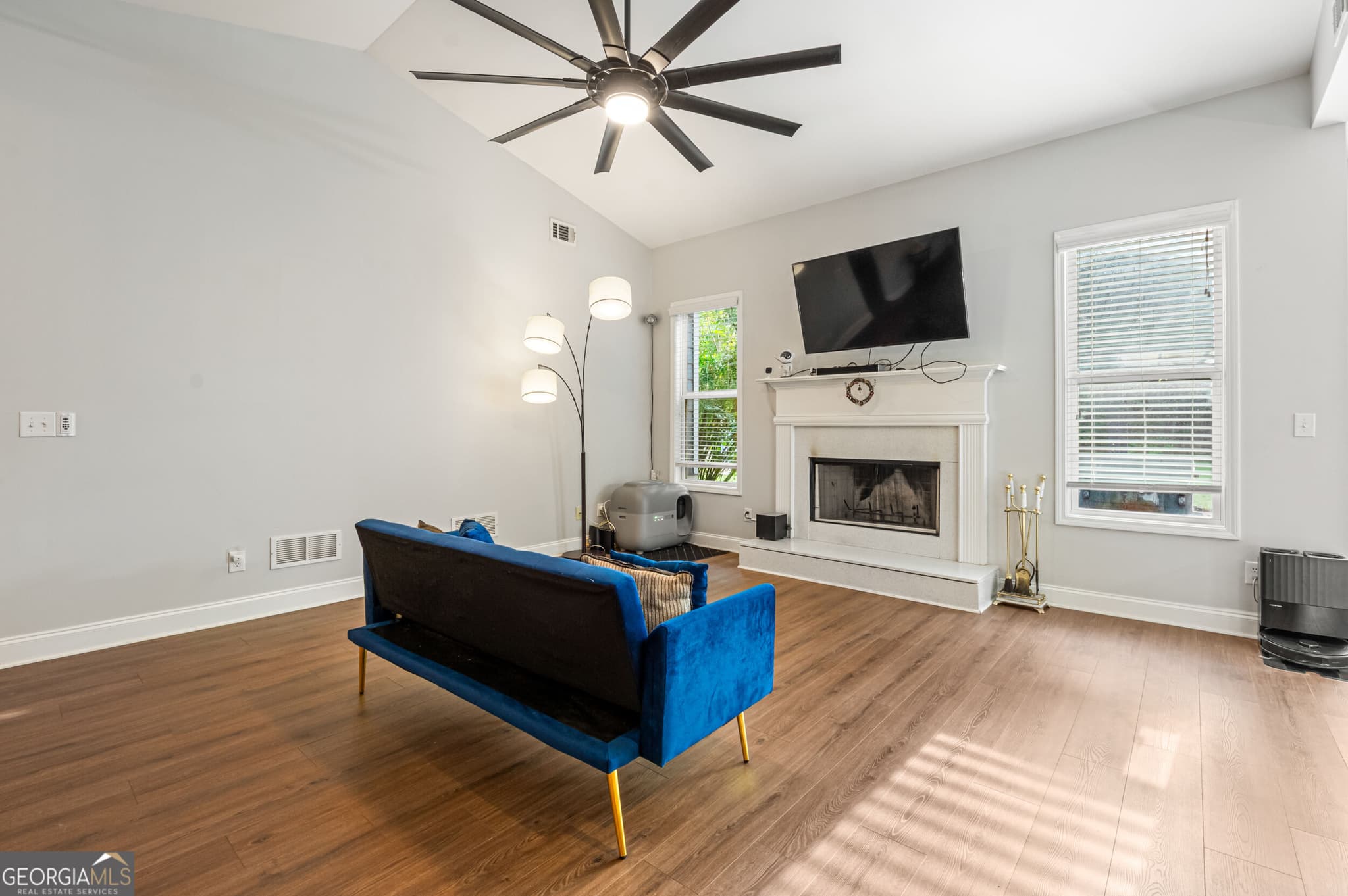 3 bedroom, 2 bathroom, 1,781 sq ft single family residence for sale at 115 Linda Street, Colbert, GA 30628 — photo 4