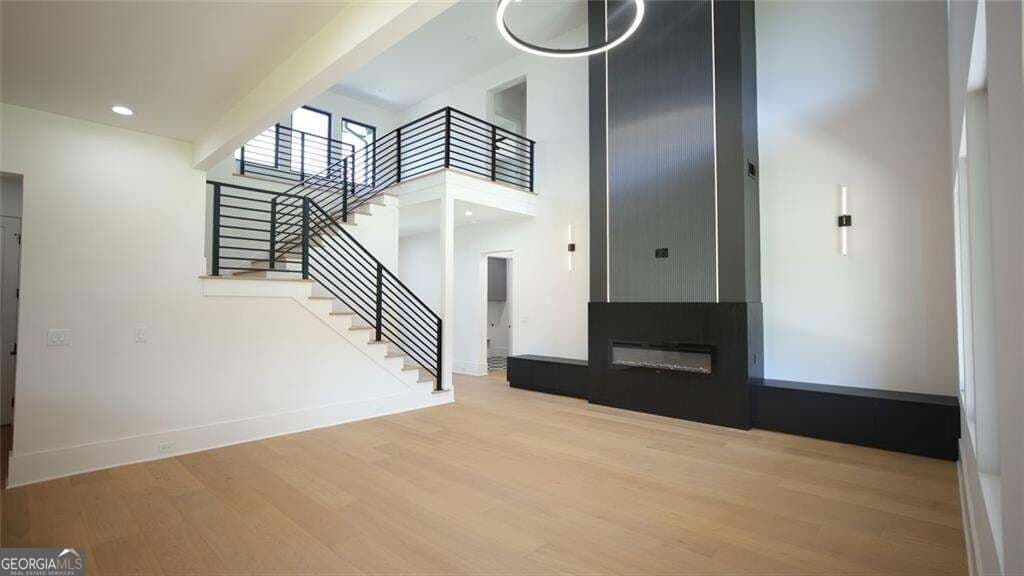 4 bedroom, 4.5 bathroom, 4,712 sq ft single family residence for sale at 3295 Kelly Glen Court, Dacula, GA 30019 — photo 7