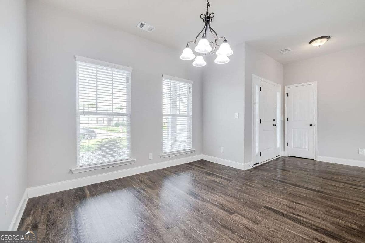4 bedroom, 2 bathroom, 1,901 sq ft single family residence under contract at 123 Thoroughbred Drive, Guyton, GA 31312 — photo 6