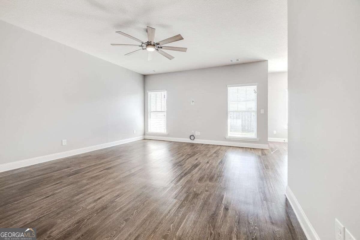 4 bedroom, 2 bathroom, 1,901 sq ft single family residence under contract at 123 Thoroughbred Drive, Guyton, GA 31312 — photo 7