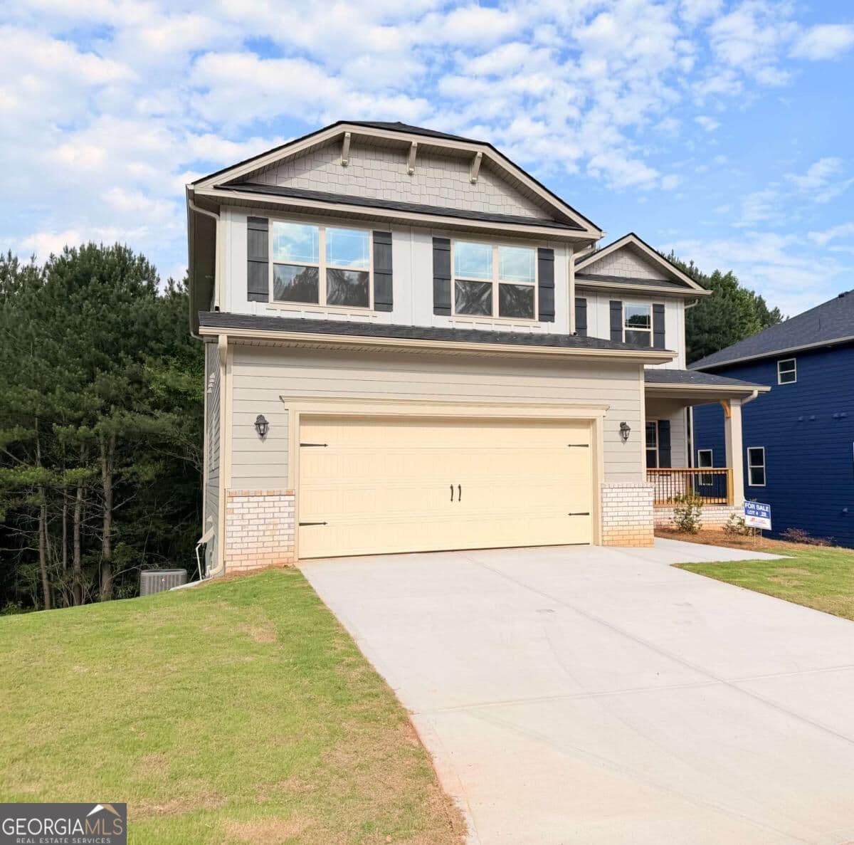 6 bedroom, 4.5 bathroom, 3,681 sq ft single family residence for sale at 442 Magnolia Grove Place, Cornelia, GA 30531 — photo 2