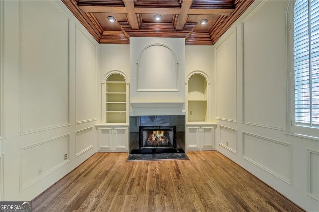 6 bedroom, 5.5 bathroom, 7,026 sq ft single family residence for sale at 3184 Andrews Court, Atlanta, GA 30305 — photo 6