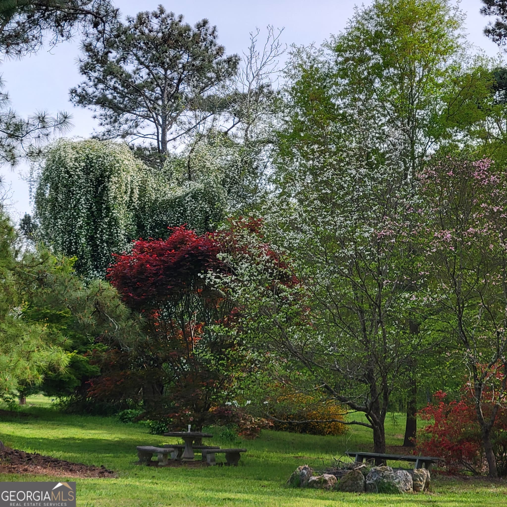 4 bedroom, 2.5 bathroom, 2,662 sq ft single family residence for sale at 1834 Highway 16, Jackson, GA 30233 — photo 3