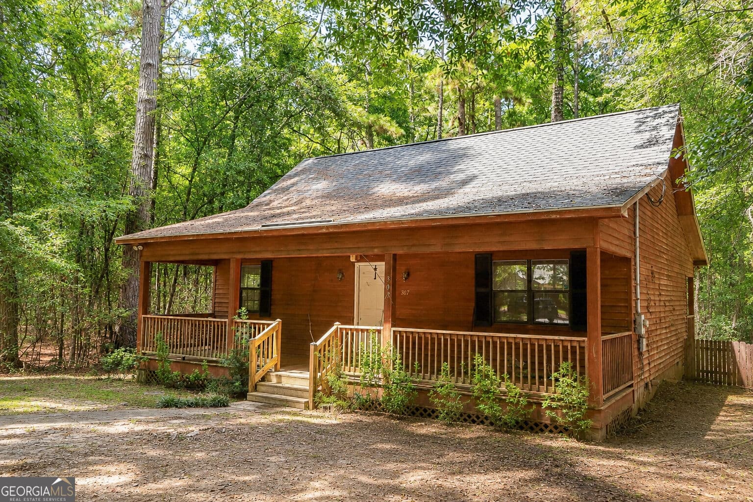 3 bedroom, 2 bathroom, 1,411 sq ft single family residence under contract at 307 Stepping Stone Court, Statesboro, GA 30461