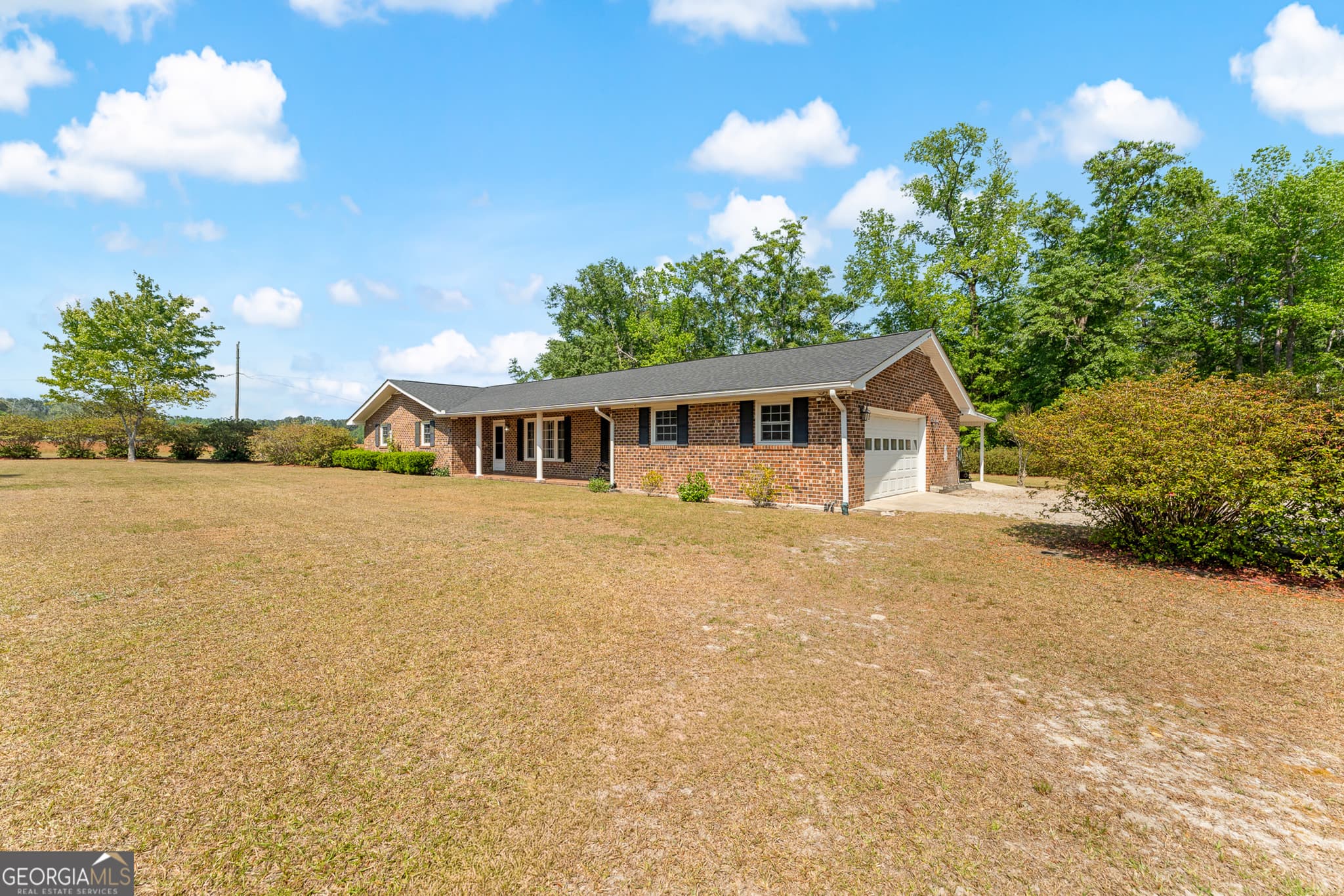 3 bedroom, 4 bathroom, 2,482 sq ft single family residence for sale at 1530 Olive Branch Road, Ellabell, GA 31308 — photo 5