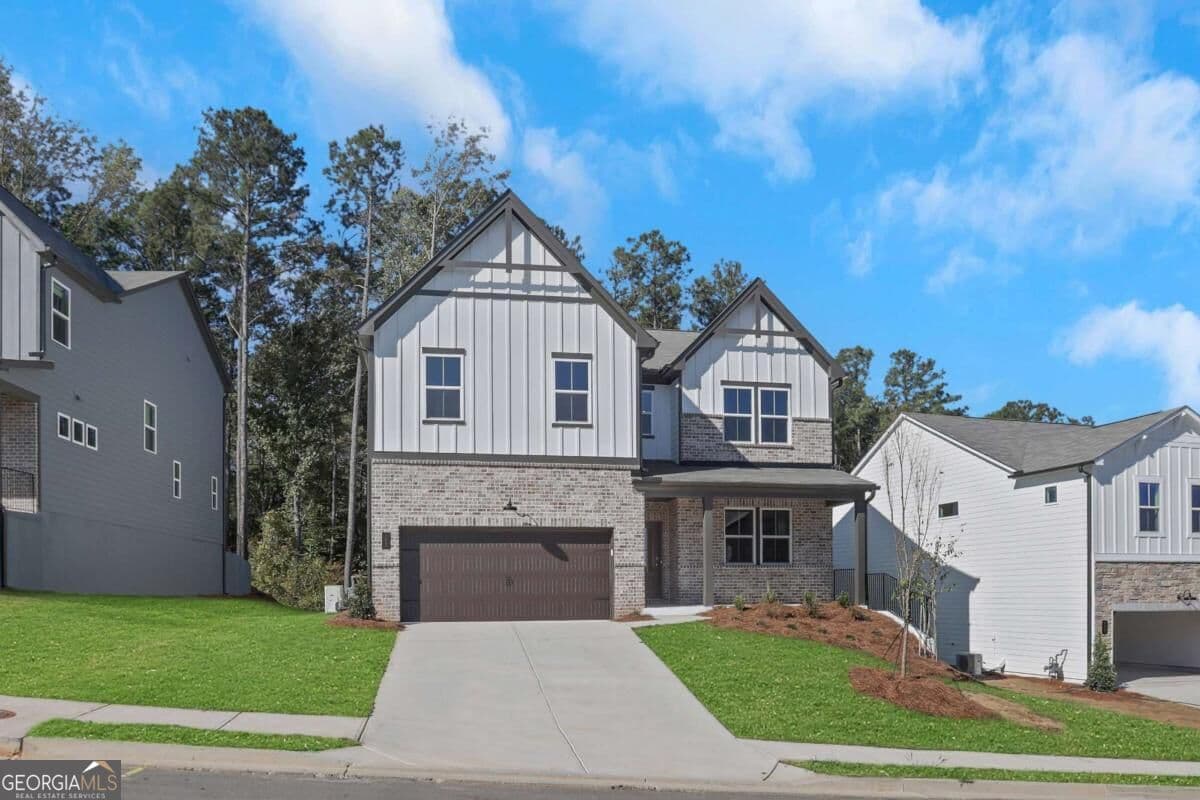5 bedroom, 3 bathroom, 2,953 sq ft single family residence for sale at 167 Henley Street, Canton, GA 30114 — photo 1 of 39