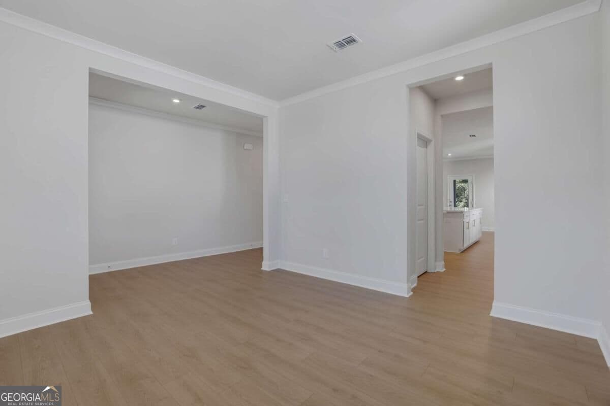 5 bedroom, 3 bathroom, 2,953 sq ft single family residence for sale at 167 Henley Street, Canton, GA 30114 — photo 5