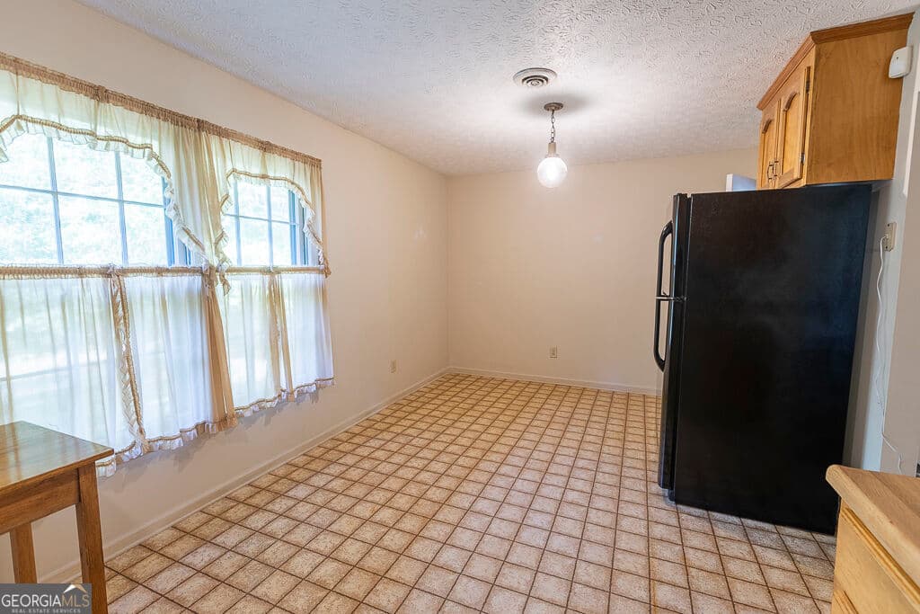 2 bedroom, 1.5 bathroom, 1,080 sq ft single family residence for sale at 880 Smithonia Road, Winterville, GA 30683 — photo 6