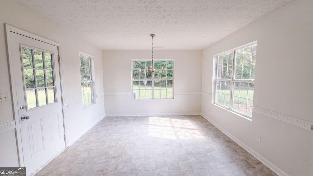 3 bedroom, 2 bathroom, 1,573 sq ft single family residence for sale at 114 Beaty Court, Flovilla, GA 30216 — photo 8