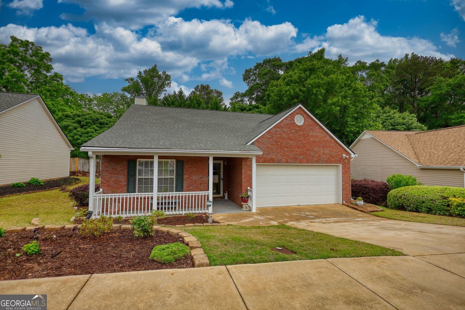 2 bedroom, 2 bathroom, 1,580 sq ft single family residence sold at 727 Jacoby Drive, Loganville, GA 30052