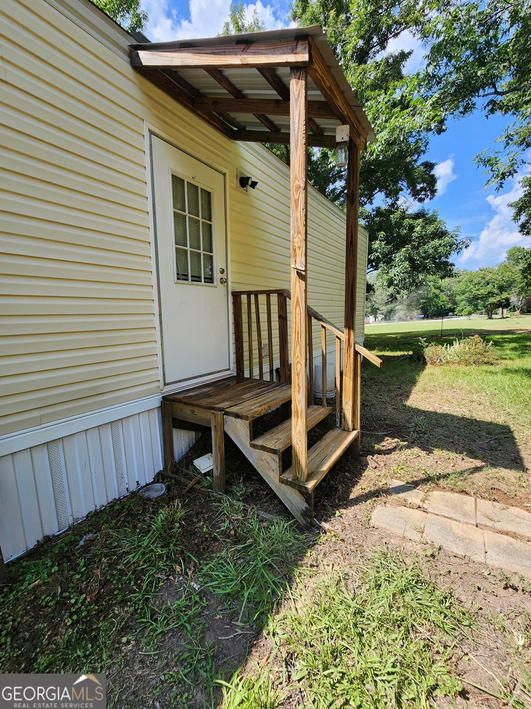 2 bedroom, 2 bathroom, 840 sq ft manufactured home,single family residence for sale at 140 Maple Drive, Washington, GA 30673 — photo 6