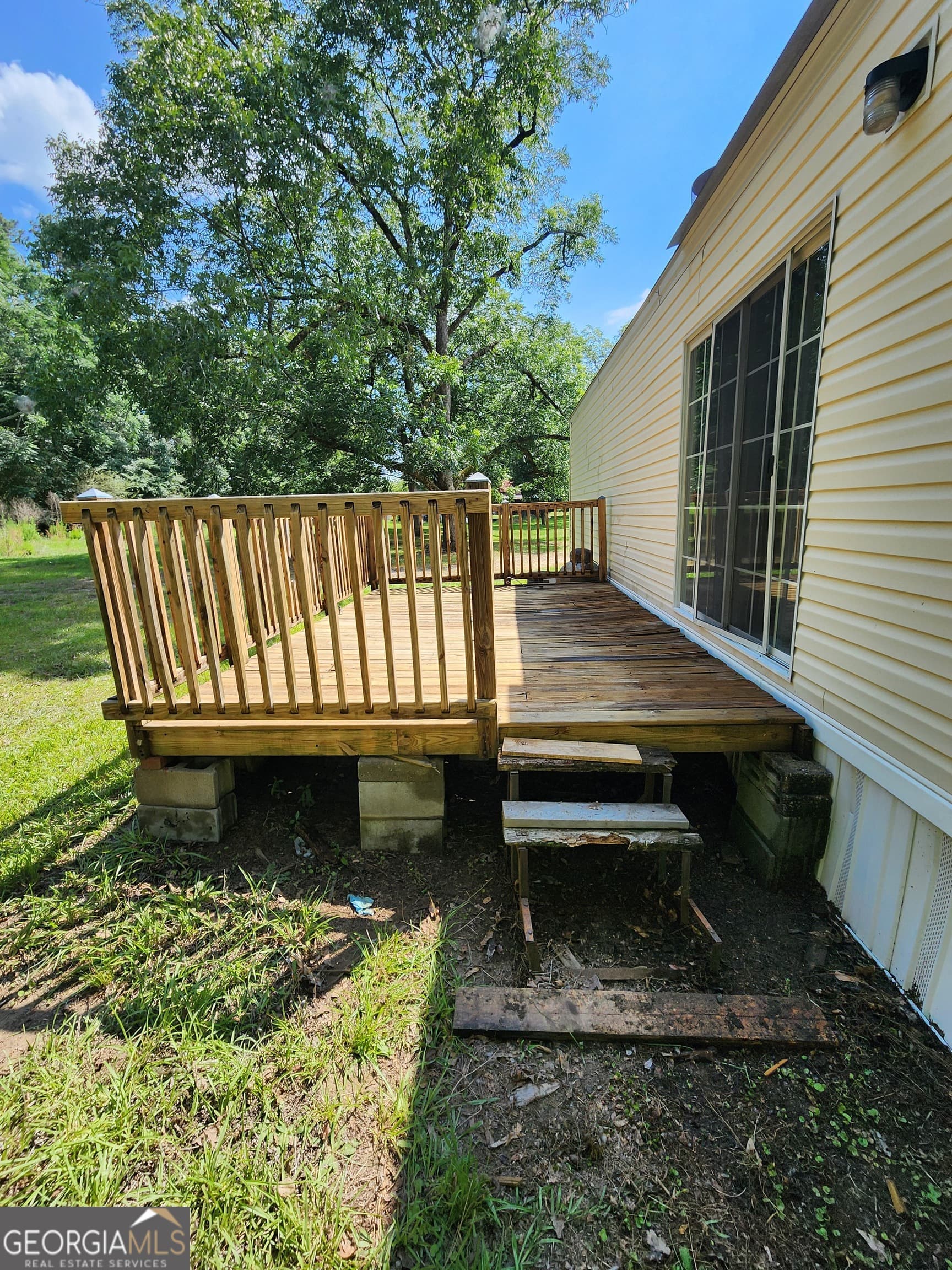 2 bedroom, 2 bathroom, 840 sq ft manufactured home,single family residence for sale at 140 Maple Drive, Washington, GA 30673 — photo 3
