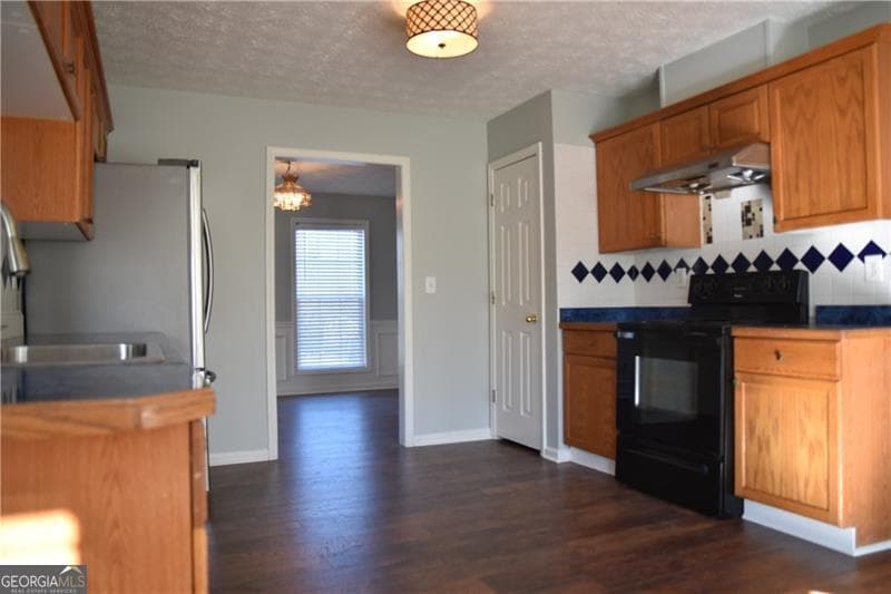 3 bedroom, 2.5 bathroom, 2,117 sq ft single family residence for sale at 455 Madison Chase Drive, Lawrenceville, GA 30045 — photo 7