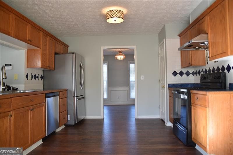 3 bedroom, 2.5 bathroom, 2,117 sq ft single family residence for sale at 455 Madison Chase Drive, Lawrenceville, GA 30045 — photo 8