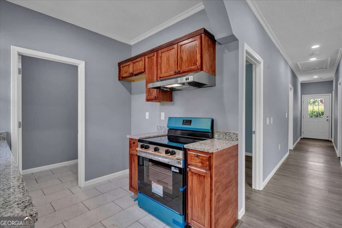 4 bedroom, 2 bathroom, 1,616 sq ft single family residence for sale at 104 Robinson Street, Byron, GA 31008 — photo 9