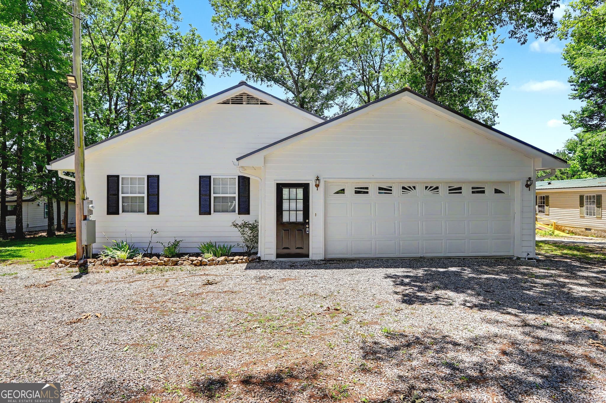 2 bedroom, 2 bathroom, 1,773 sq ft single family residence for sale at 1691 Arrowhead Road, Greensboro, GA 30642 — photo 5