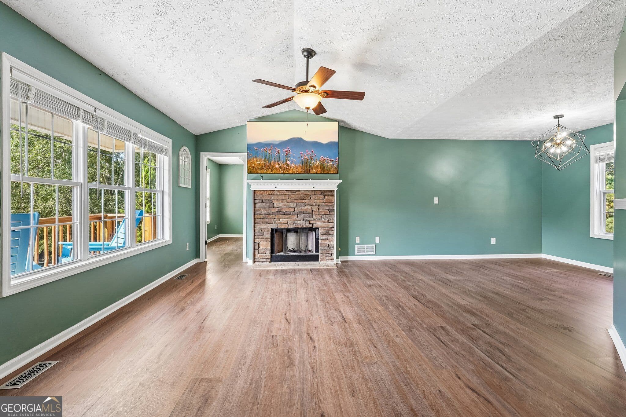4 bedroom, 3 bathroom, 1,796 sq ft single family residence for sale at 202 White Pine Lane, Temple, GA 30179 — photo 5