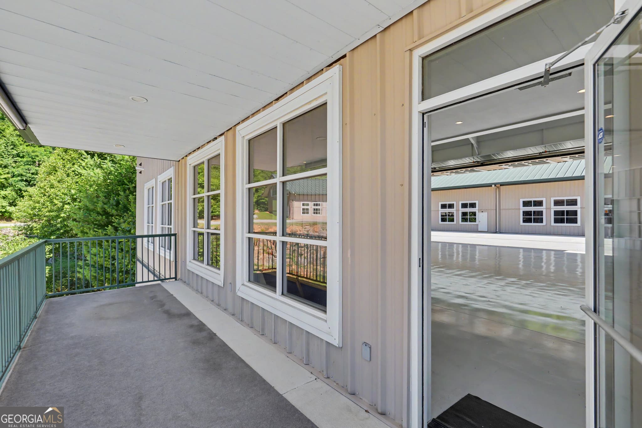 2 bedroom, 3 bathroom, 1,700 sq ft condominium for sale at 43 General Mitchell Drive M-10, Clayton, GA 30525 — photo 10
