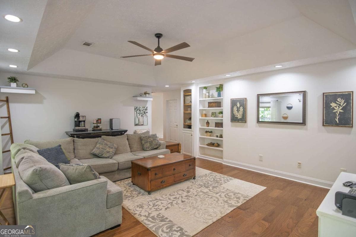 4 bedroom, 2 bathroom, 2,694 sq ft single family residence for sale at 253 Price Road, Pine Mountain, GA 31822 — photo 9