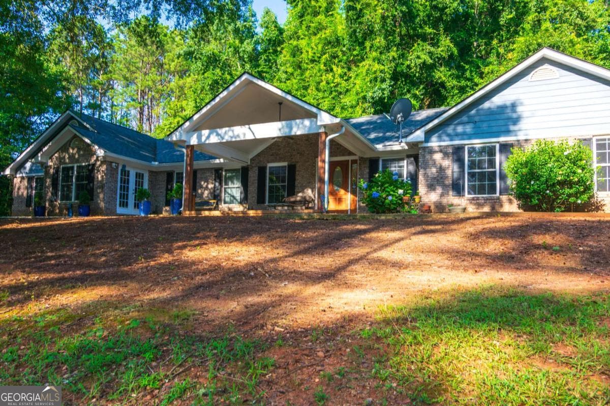 4 bedroom, 2 bathroom, 2,694 sq ft single family residence for sale at 253 Price Road, Pine Mountain, GA 31822 — photo 4
