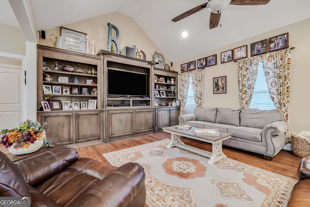 3 bedroom, 2.5 bathroom, 1 sq ft single family residence for sale at 316 Hatcher Run, Ellabell, GA 31308 — photo 7