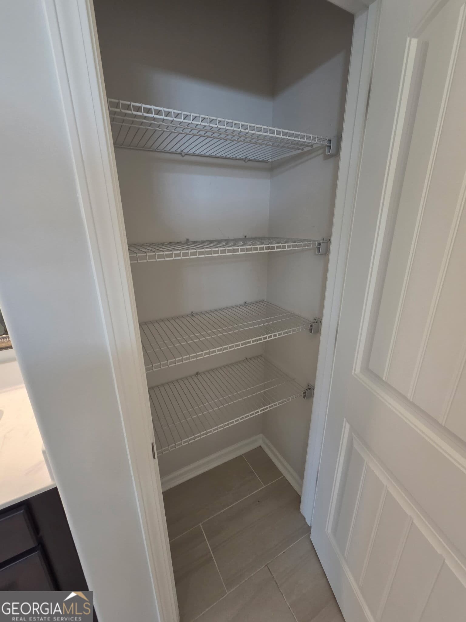 3 bedroom, 2 bathroom, 2,157 sq ft single family residence for sale at 9 Headlands Court, Savannah, GA 31407 — photo 8