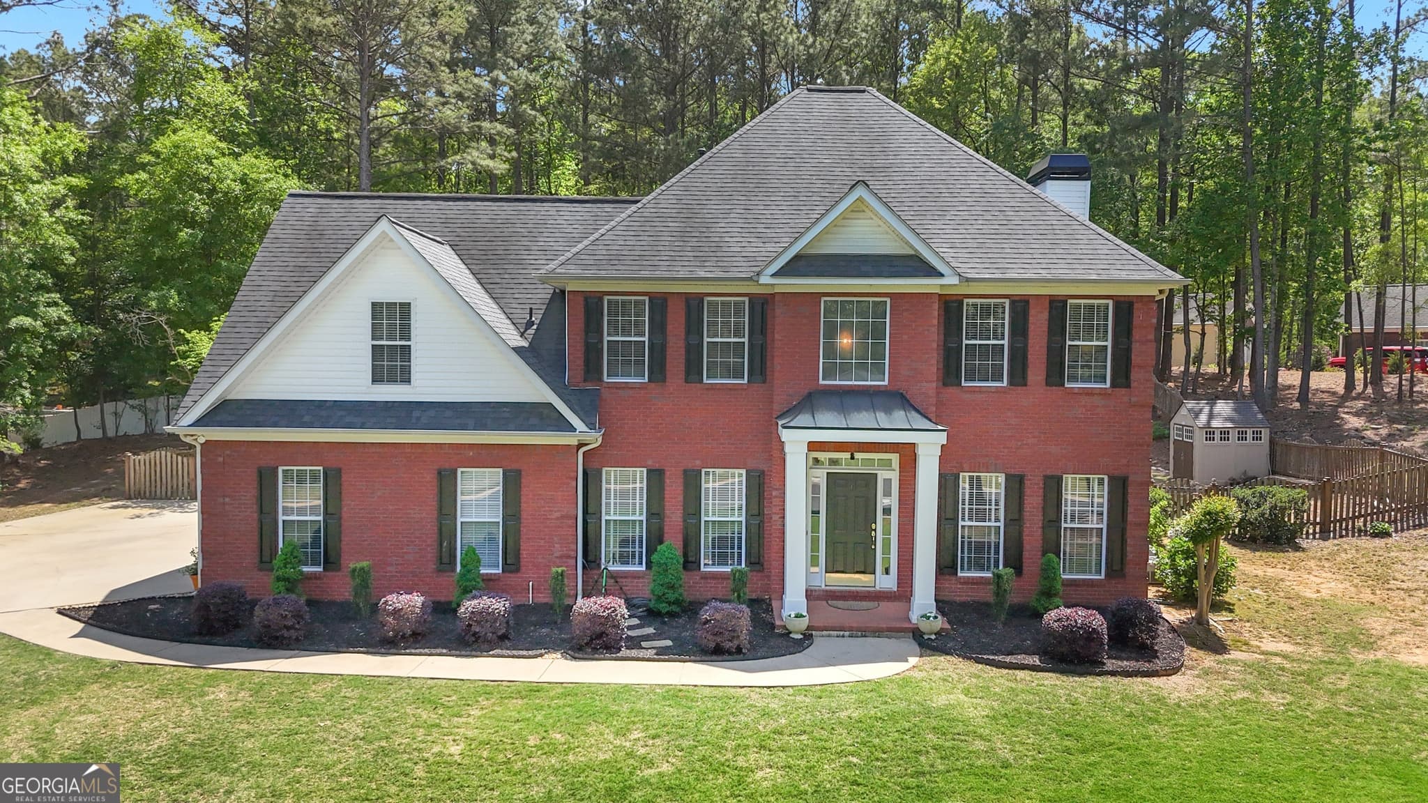 3 bedroom, 3.5 bathroom, 2,760 sq ft single family residence sold at 65 Jacksons Valley, Sharpsburg, GA 30277
