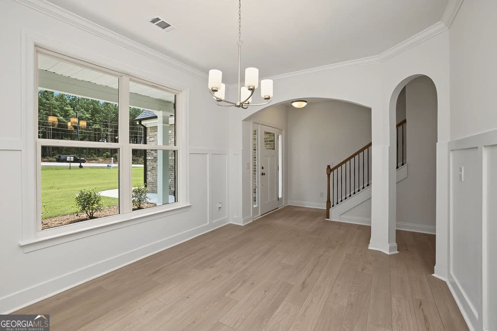 5 bedroom, 3 bathroom, 2,842 sq ft single family residence for sale at 8939 Blackhall Road 9, Jonesboro, GA 30236 — photo 10