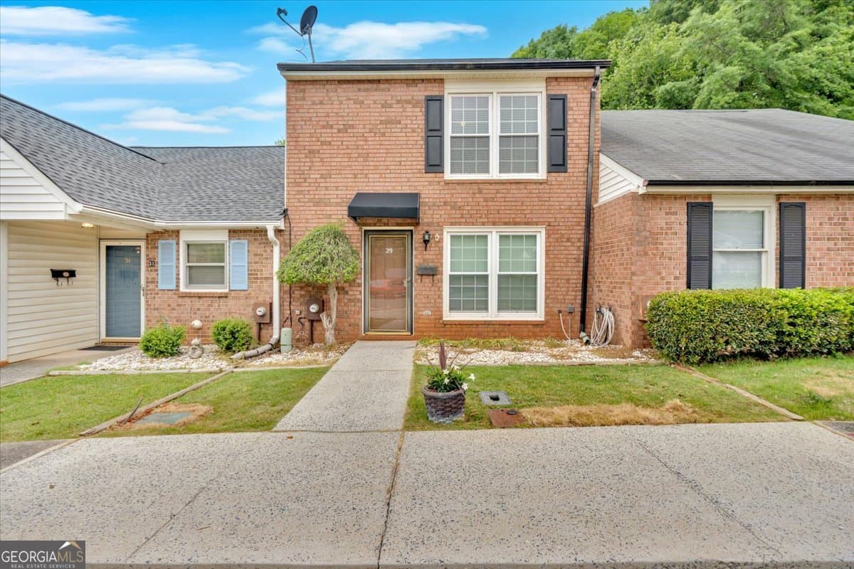 2 bedroom, 1.5 bathroom, 1,512 sq ft townhouse sold at 29 Brookside Court, Cartersville, GA 30120
