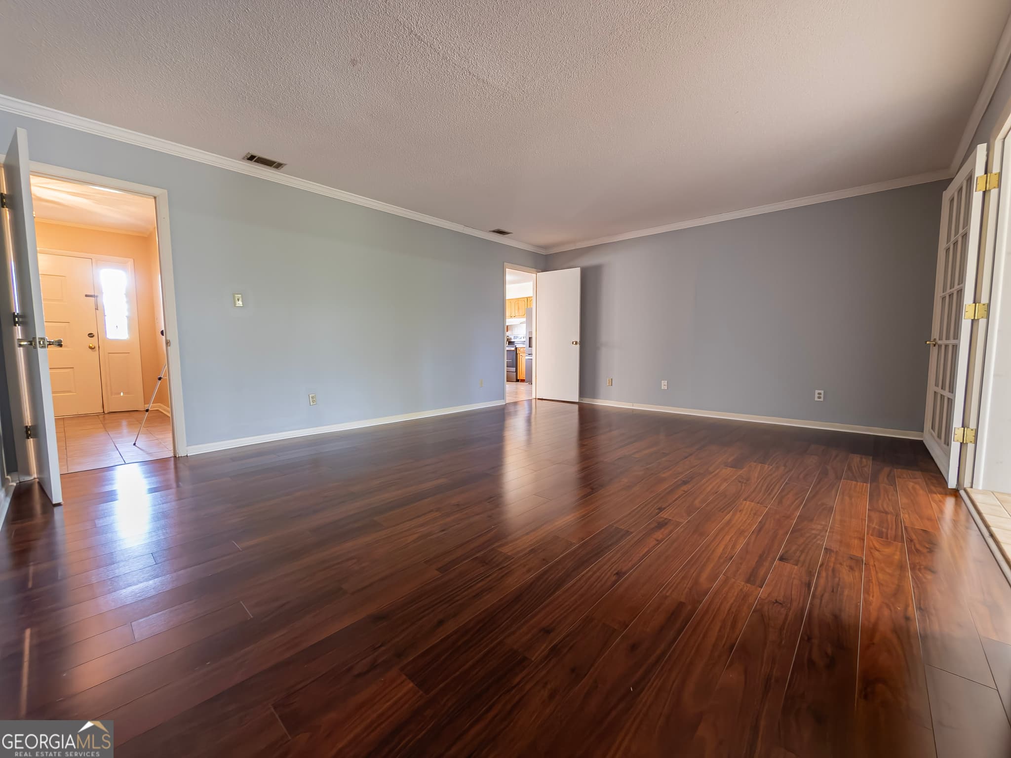 3 bedroom, 2.5 bathroom single family residence for sale at 105 Edgewood Road, Glennville, GA 30427 — photo 2