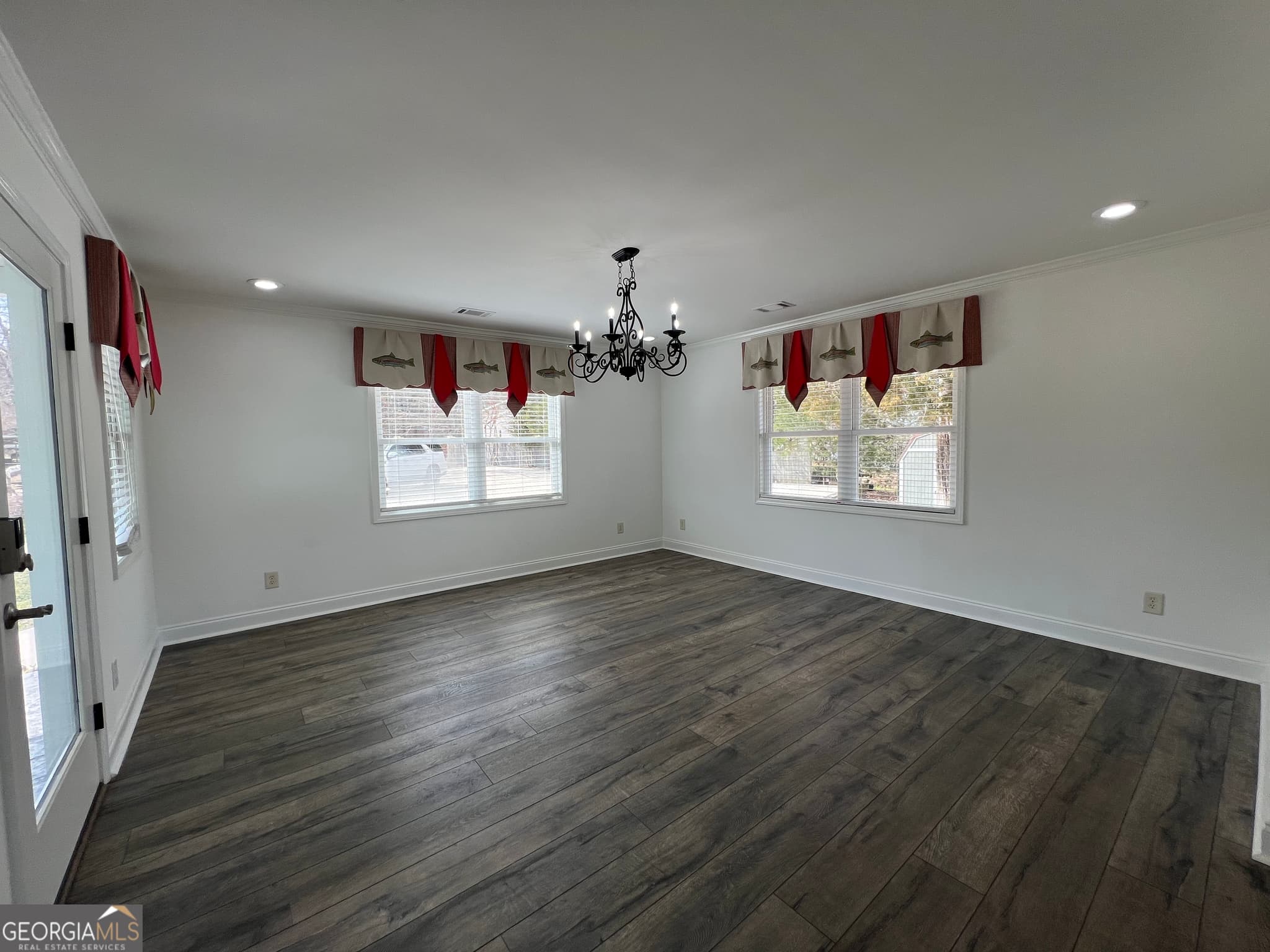 3 bedroom, 3 bathroom, 2,291 sq ft single family residence for sale at 166 Montego Bay Road, Milledgeville, GA 31061 — photo 4