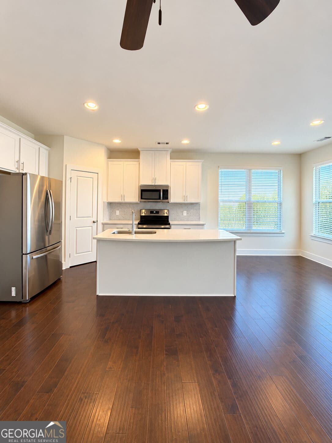 3 bedroom, 2.5 bathroom, 1,829 sq ft townhouse for rent at 50 Auburn Hill Drive, Auburn, GA 30011 for $2,000 a month — photo 4