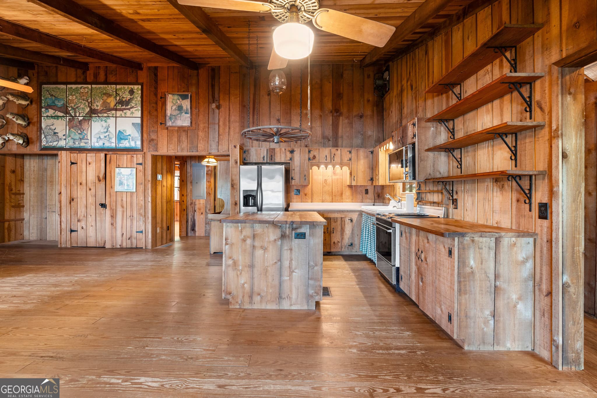 3 bedroom, 2 bathroom, 1,884 sq ft single family residence for sale at 30 Peachtree Drive, Sharpsburg, GA 30277 — photo 9
