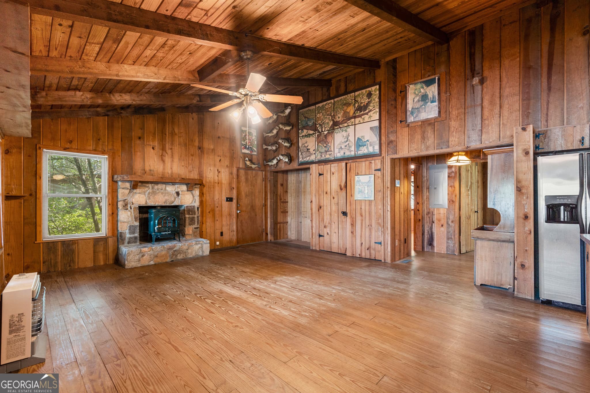 3 bedroom, 2 bathroom, 1,884 sq ft single family residence for sale at 30 Peachtree Drive, Sharpsburg, GA 30277 — photo 4