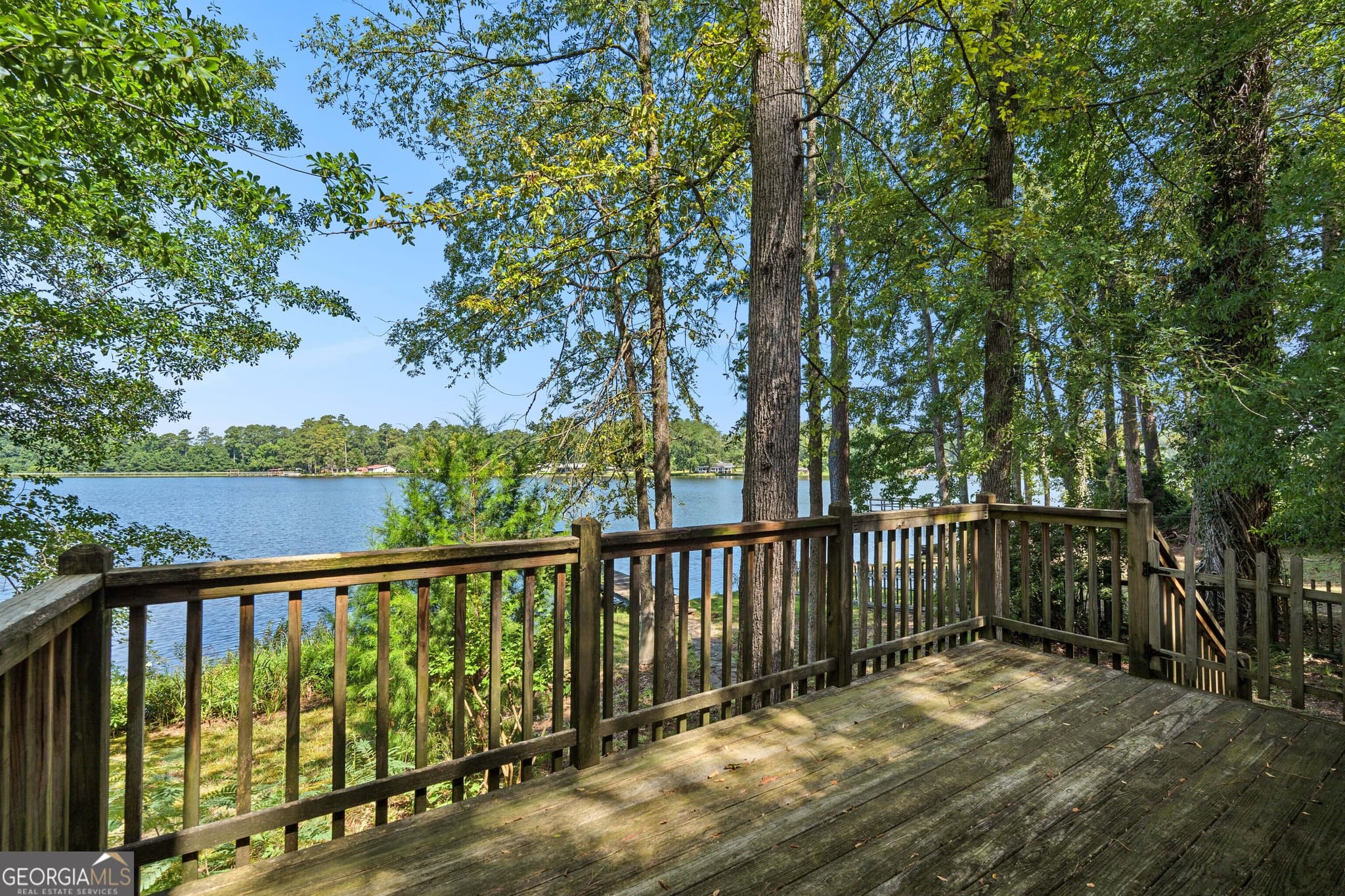 3 bedroom, 2 bathroom, 1,884 sq ft single family residence for sale at 30 Peachtree Drive, Sharpsburg, GA 30277 — photo 8